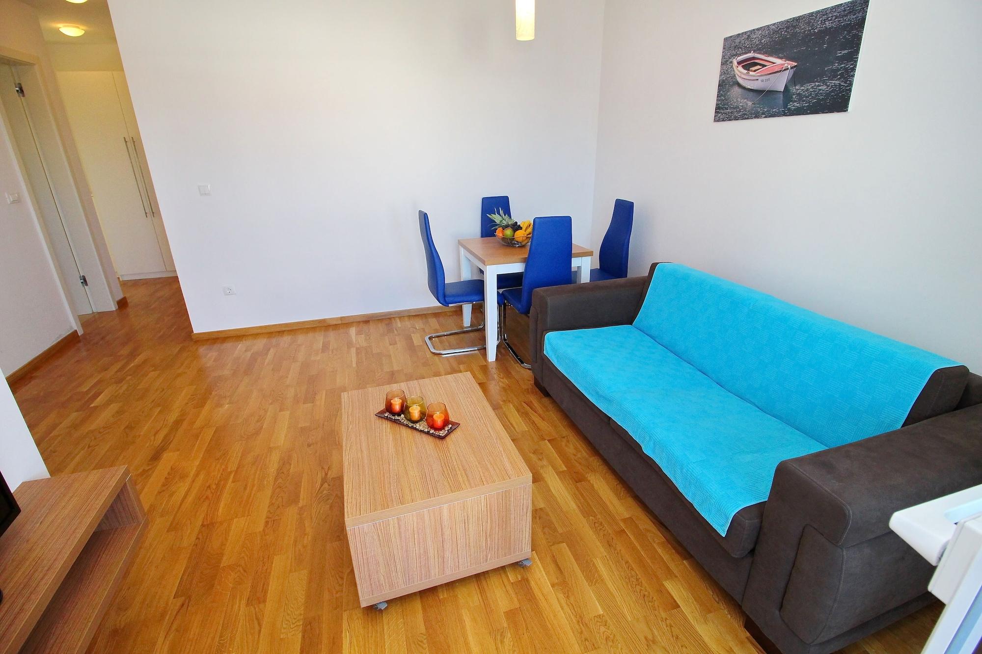 Apartments Kula Janjina Екстер'єр фото