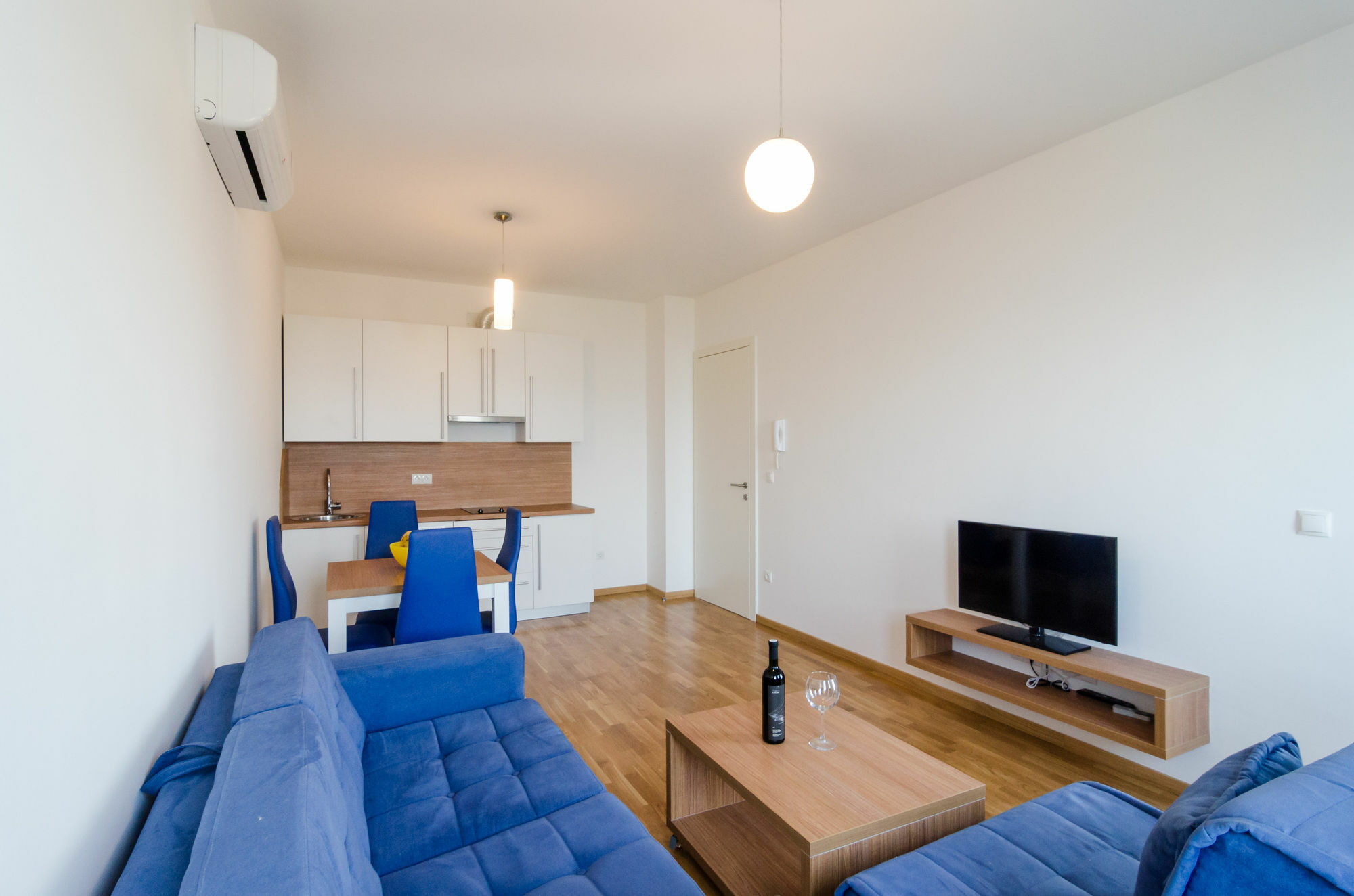 Apartments Kula Janjina Екстер'єр фото